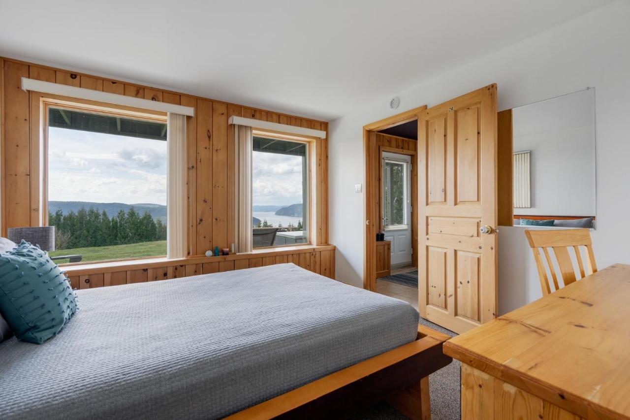 Montfjord - Chalets, Vue Spectaculaire Et Spa. Chantafjord #4 Sacre-Coeur Экстерьер фото